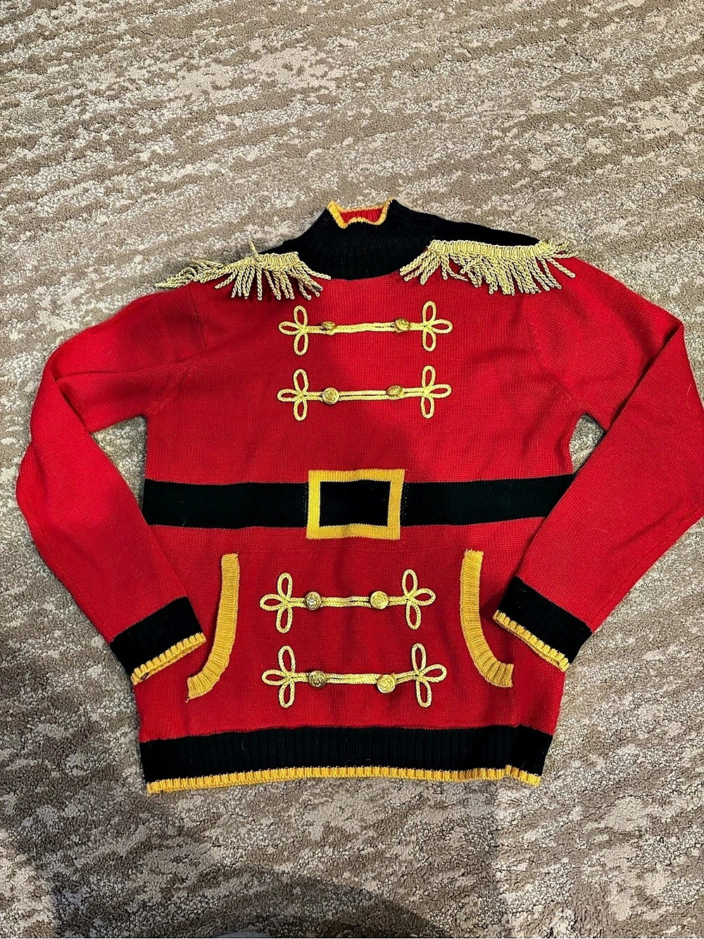 Kohl's Red & Black Christmas Sweater Size Medium NWT